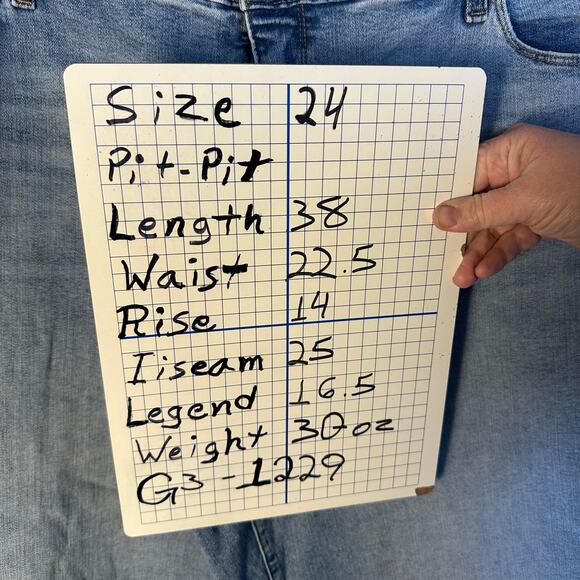 Ava & Viv women’s jeans high rise crop distressed raw hem wide leg plus size  - Picture 14 of 14